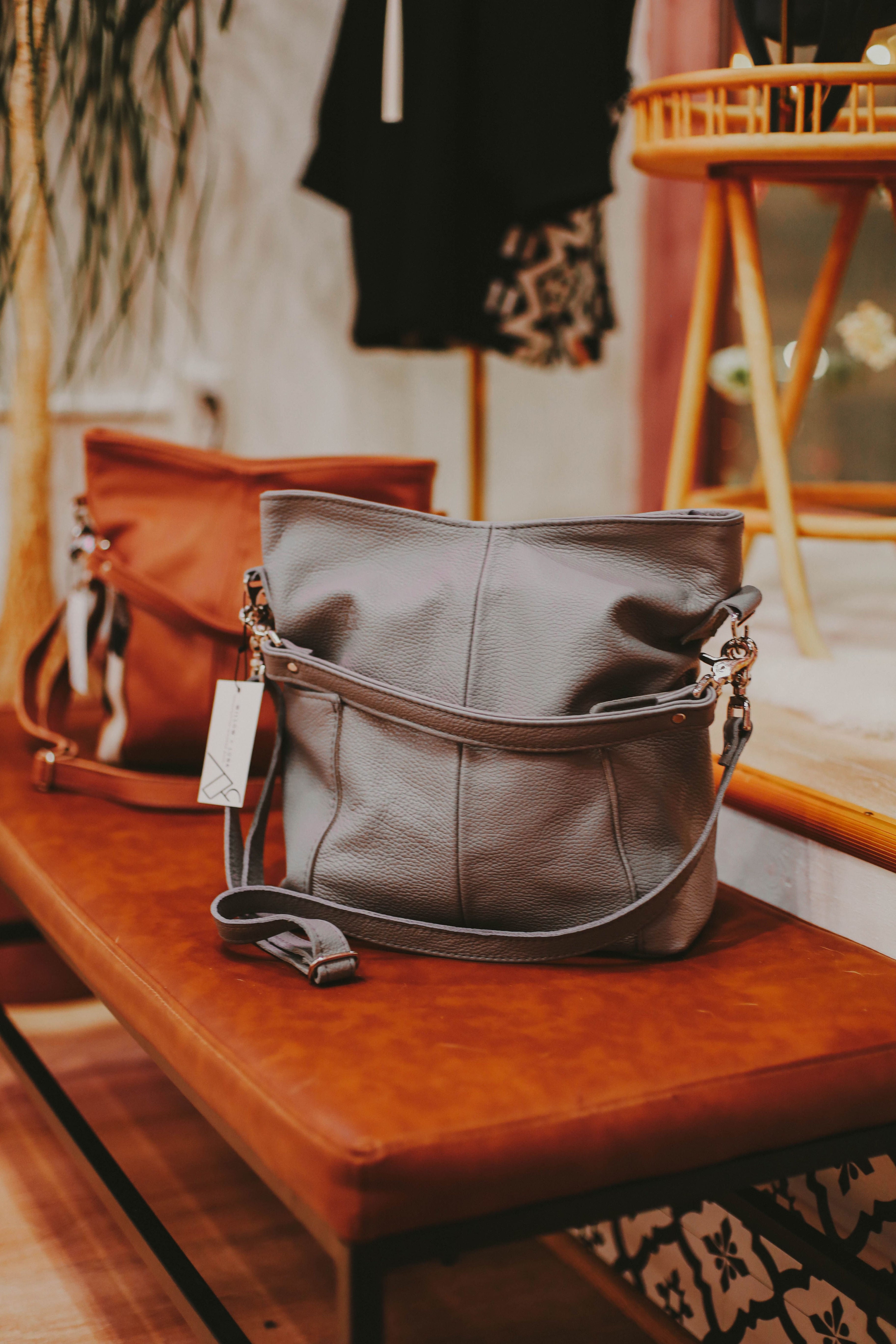 Compass Bag Leather